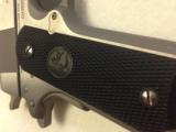 COLT 1911 GOVERNMENT - 5 of 8