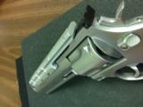 TAURUS RAGING BULL MODEL 454 - 1 of 11