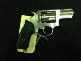 Ruger SP101 - 357 mag - 1 of 5