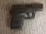 SMITH & WESSON BODYGUARD 380 NO LASER - 3 of 4