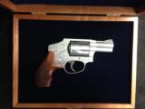 SMITH & WESSON 640 357 MAGNUM - 1 of 5