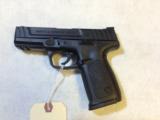 SMITH & WESSON SD40 - 40SW - 1 of 3