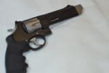Smith & Wesson M627-5 V-Comp -357 Mag - 3 of 14