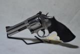 SMITH & WESSON 686 - 4