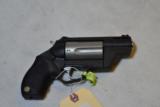 TAURUS PUBLIC DEFENDER POLY - 45LC/.410 - 2 of 3