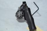 SMITH & WESSON M327 -357 MAG / 38 SPL - 3 of 5
