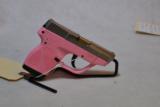 TAURUS 738 TCP PINK - 380 AUTO - 1 of 2