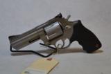 TAURUS 44 MAGNUM - 2 of 3