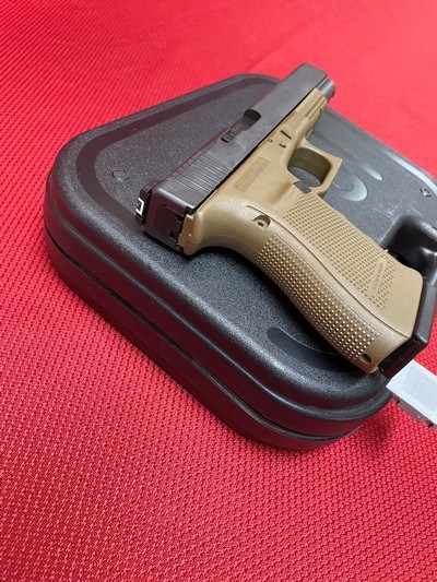 GLOCK 40 GEN 4-10MM-UNFIRED - Image 5 of 7
