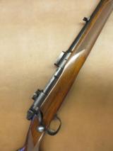 Winchester Model 70 Featherweight Pre-64
- 1 of 11