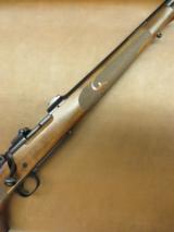Winchester Model 70 SA Classic Featherweight - 1 of 10