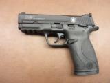 S&W M&P .22 Compact - 2 of 4