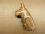 Hogue Grips For S&W N Frame Round Butt - 2 of 6