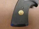 Pachmayr / Colt Grips - 2 of 7