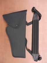 Uncle Mikes Sidekick Bandolier Shoulder Holster - 1 of 4