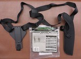 Uncle Mikes Sidekick Shoulder Holster - 1 of 2