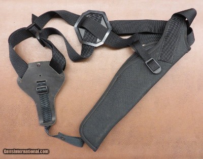 Uncle Mikes Sidekick Shoulder Holster