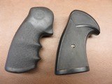 Colt Python Rubber Grips - 1 of 2