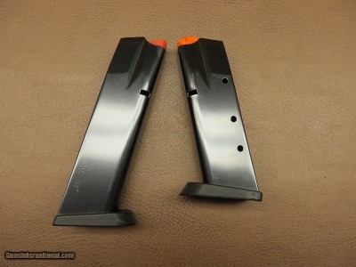 E.A.A. / Tanfoglio Witness Magazine