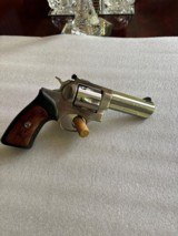 Ruger GP100 .357 Magnul Stainless Steel 4
