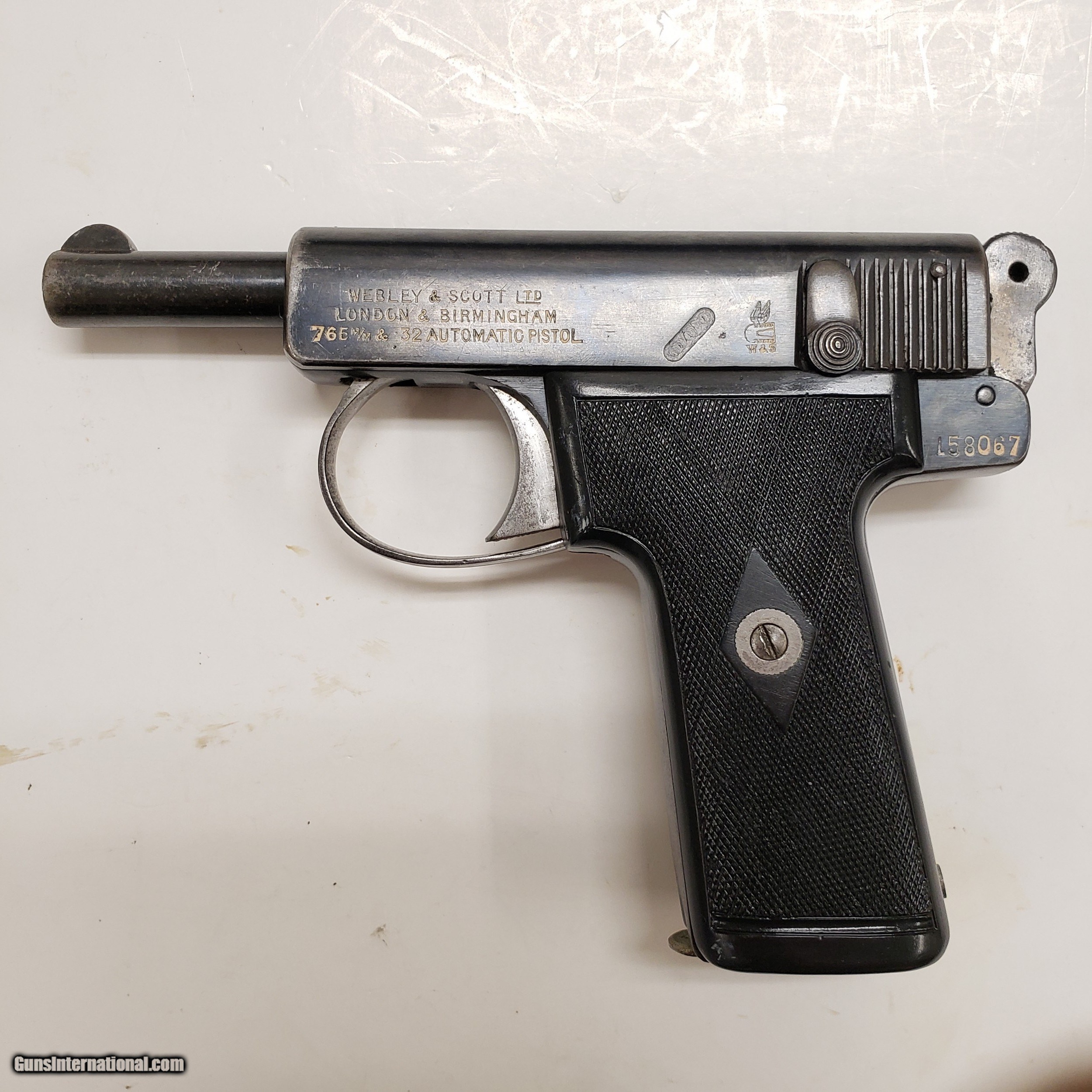 Webley & Scott Model 1921 .32 ACP
