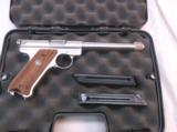 Semi-Automatic Ruger Mark II Target Pistol 22 LR by Sturm, Ruger and Co. Stk #218 - 3 of 14