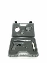 Springfield XD-40 Sub-Compact w/ case Stk #A433 - 2 of 7