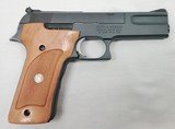 Smith & Wesson – Model 422 – .22 LR – Stk #C128 - 2 of 6