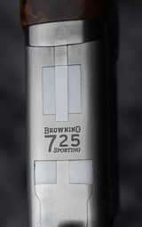 Browning 725 High Rib Sporter 12ga 32