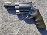 SMITH AND WESSON PERFORMACE CENTER 460 XVR - 2 of 3