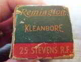 VINTAGE~ REMINGTON
KLEANBORE *FULL BOX* 25 STEVENS R.F. GREEN & RED BOX - 8 of 11