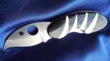 SPYDERCO / SANTA FE STONEWORKS
CUSTOM CRICKET (C29) KNIFE ~ MOTHER OF PEARL& BLACK JET "SHARK TOOTH DESIGN" NEW IN BOX!! - 2 of 8