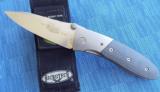 MICROTECH ~ LIGHTFOOT LCC MANUAL LINER LOCK KNIFE - STRAIGHT
STONE WASHED BLADE 1ST. GEN 08/2000
CARBON FIBER / TITANIUM 154-CM
- 1 of 7