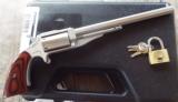 NORTH AMERICAN ARMS 1860 HOGLEG 22 MAGNUM ~
6" BARREL *** SERIAL NUMBER HL 0003 ***
NEW IN THE BOX - 5 of 12