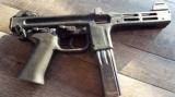 *RARE* SITES " SPECTRE P "
9MM ITALIAN MILITARY STYLE SEMI-AUTO PISTOL imported BY FIE 1989-90
(30 ROUND MAGAZINE!) - 3 of 13