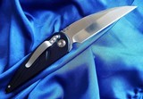 RATWORX MRX CHIEF~ RAZOR BLADE CUSTOM HAND GROUND AUTO KNIFE **CHAIN DRIVE**
BRONZED BLADE
NIB
(DEALER) - 7 of 12