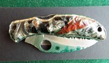 Santa Fe Stoneworks ~ Spyderco "HARPY" 1 of 1 HAND CARVED DINOSAUR Fossil with Jet-Pearl NIB CARVED 2 SIDED 3 DIMENSIONAL ~ STUNNING! - 13 of 13