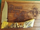 1992 CASE XX USA CUSTOM 59LKNIFE "PEACE PIPE" INDIAN THEMED INLAYS & ENGRAVINGS by SANTA FE STONE WORKS NIB - 2 of 12