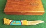 1995 CASE XX USA
59L CUSTOM KNIFE " EXOTIC WAR CANOE" NATIVE
INDIAN THEMED INLAYS & ENGRAVINGS by SANTA FE STONE WORKS - 4 of 11