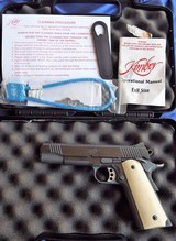 KIMBER
CUSTOM ROYAL II **NEW IN BOX**
STUNNING - 5 of 9