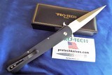 PRO-TECH Large DON
Machined fully 3D ring pattern engraved
Satin blade - 2 of 9
