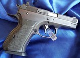 EAA WITNESS
COMPACT 9mm
PISTOL 13rds. SUPER CLEAN ! - 2 of 10