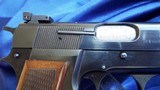 BROWNING HI-POWER
MANUFACTURED IN 1987
FACTORY TARGET SIGHTS.... NEARLY PRISTINE! - 6 of 14