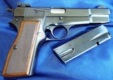 BROWNING HI-POWER
MANUFACTURED IN 1987
FACTORY TARGET SIGHTS.... NEARLY PRISTINE! - 2 of 14