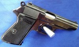 Vintage
WALTHER PP 1940 Eagle "N" Nazi Commercial
32ca ~ Excellent Vintage Condition! with
Original German to English Manual - 2 of 14