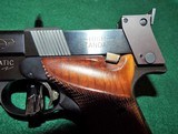 HIGH STANDARD "HAMDEN"
SUPERMATIC TROPHY 5 1/2" 22LR. MILITARY 107 Series
TARGET PISTOL Super Clean!! - 2 of 11