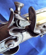 DUNDERDALE MABSON
English BRASS
BOARDING FLINTLOCK
(1700-1817) BLUNDERBUSS Spring activated BAYONET - 15 of 16