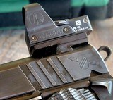 NIGHTHAWK CUSTOM 9mm COMBAT SPECIAL ~THUNDER RANCH MODEL THREADED BARREL, FIBER OPTIC, LEUOPOLD OP-PRO SIGHT
Many extras! - 11 of 18