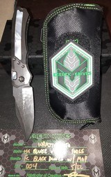 Heretic Custom Wraith Auto Bowie Carbon Fiber frame Mother of Pearl Inlays
Vegas Forge Damascus ser. #4 - 7 of 7