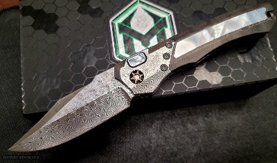 Heretic Custom Wraith Auto Bowie Carbon Fiber frame Mother of Pearl Inlays
Vegas Forge Damascus ser. #4